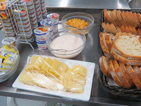 Frühstück im Alterszentrum Frühstück im Alterszentrum